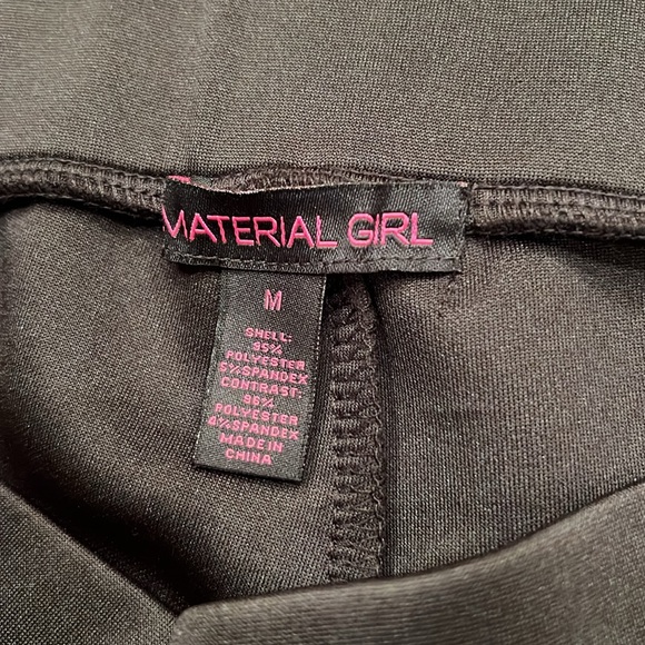 Material Girl Black Leggings - Picture 4 of 4